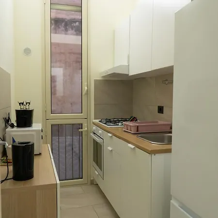Apartment House Stella's -by Rentalbeb Italy-